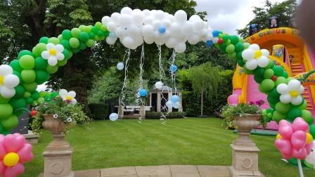 Cloud Arch with Flowers for a 1st Birthday
